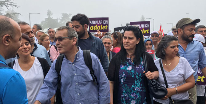 Gezi aileleride 'Adalet Yürüyüşü'nde