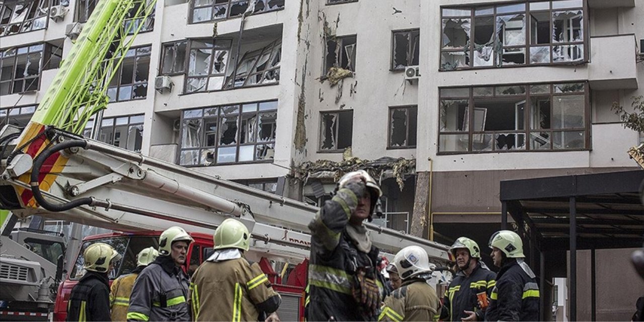 Rusya: Kiev'de füze üretilen binalar vuruldu