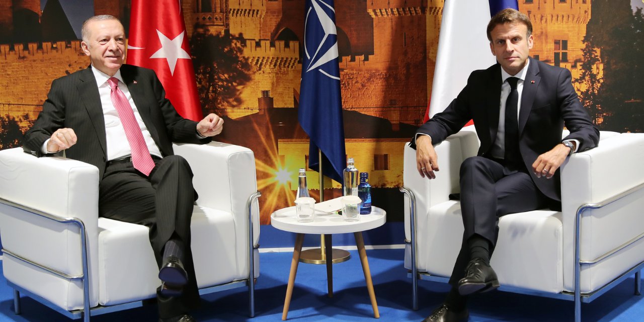 Erdoğan, Macron ile görüştü