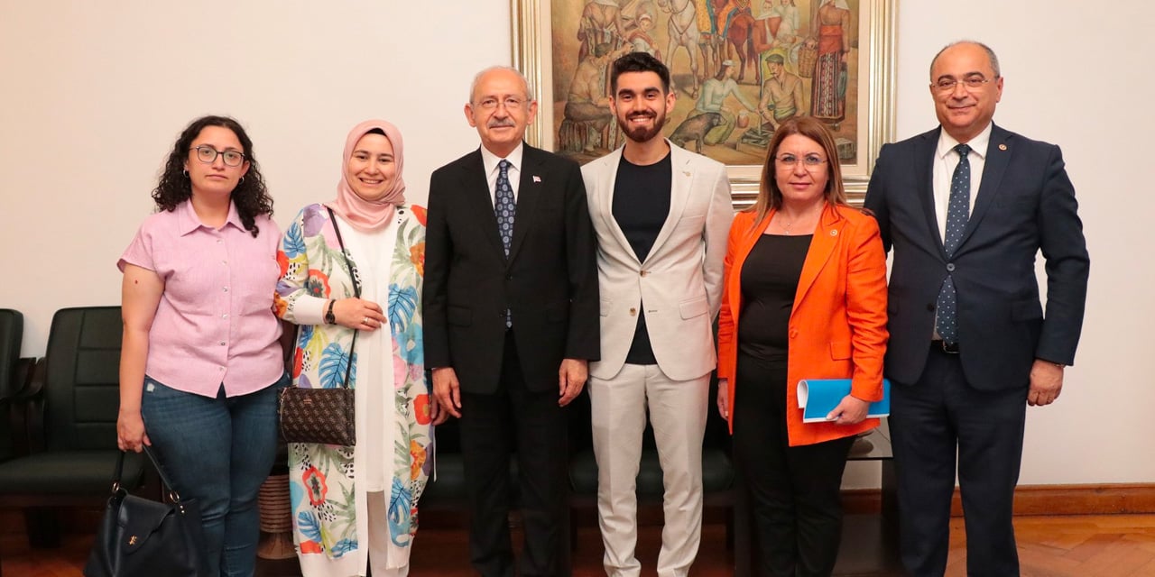 Tahliye edilen askeri öğrenci Çetinkaya'dan Kılıçdaroğlu'na ziyaret