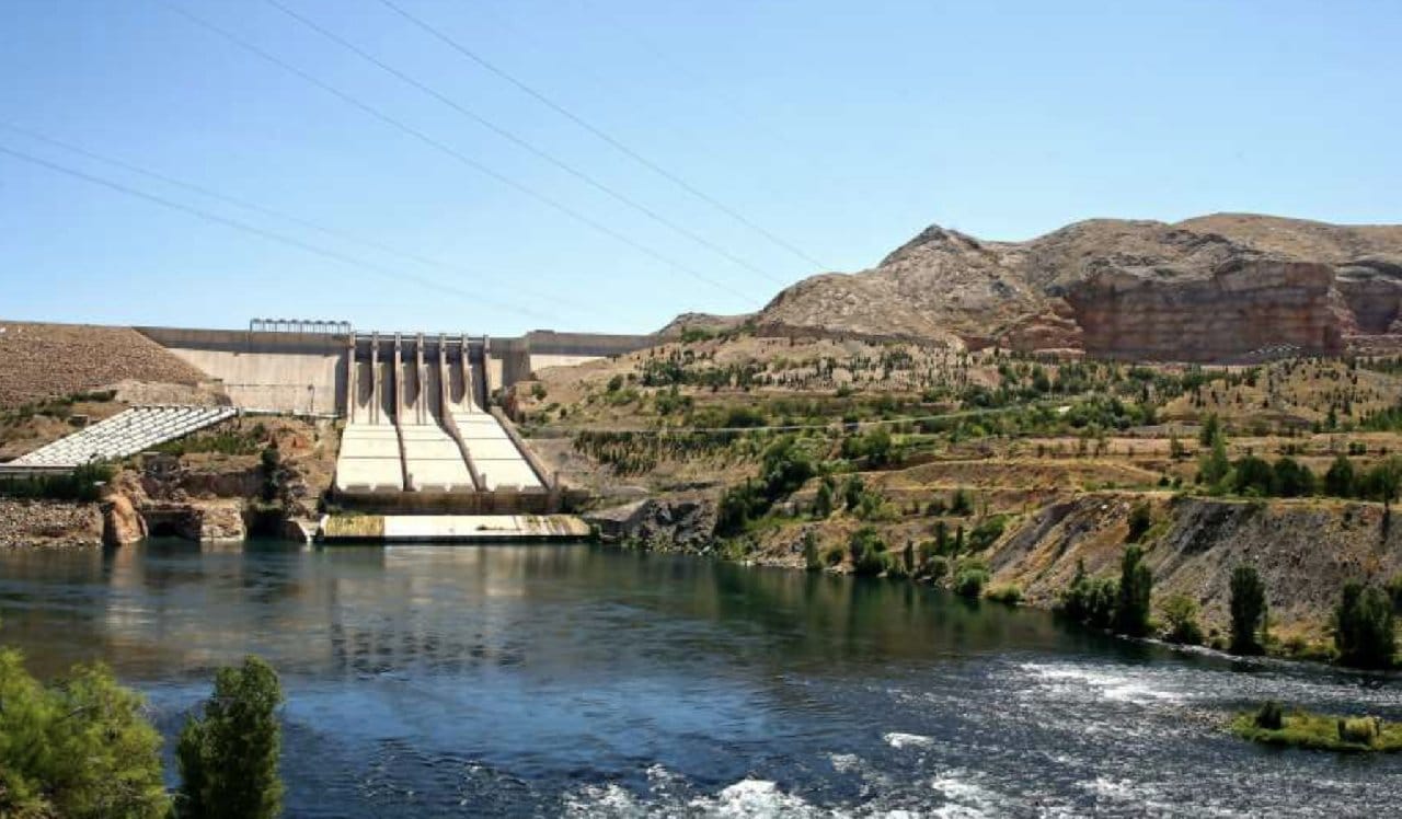 CHP’li başkandan siyanür uyarısı: Keban Baraj Gölü tehlikede