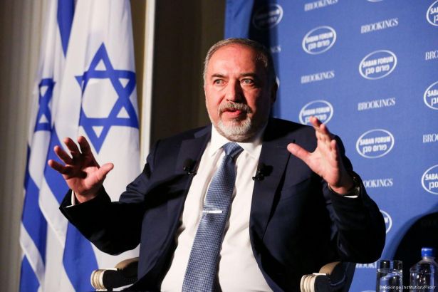 İsrail Savunma Bakanı: Şimdi havlama değil ısırma zamanı