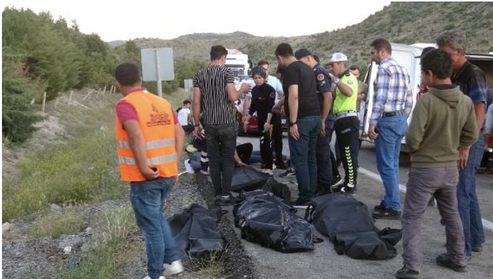 Konya'da katliam gibi kaza: 5 ölü, 4 yaralı