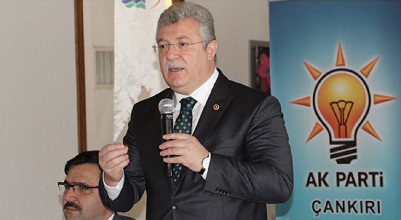 AKP'li Akbaşoğlu: 2023 Haziran seçimlerinin işaret fişeğini Dodurgalılar attı
