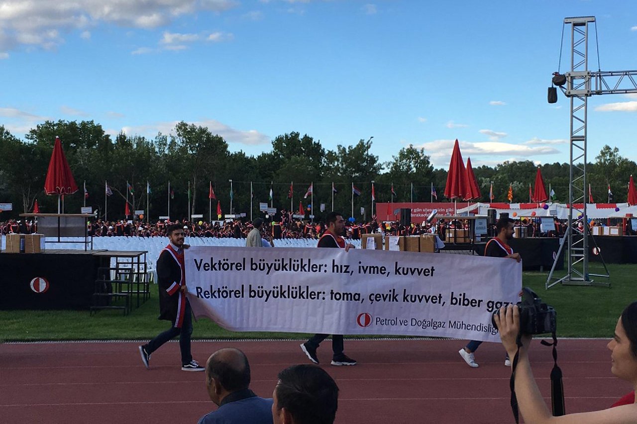 ODTÜ Rektörlüğü mezuniyet törenini iptal etti