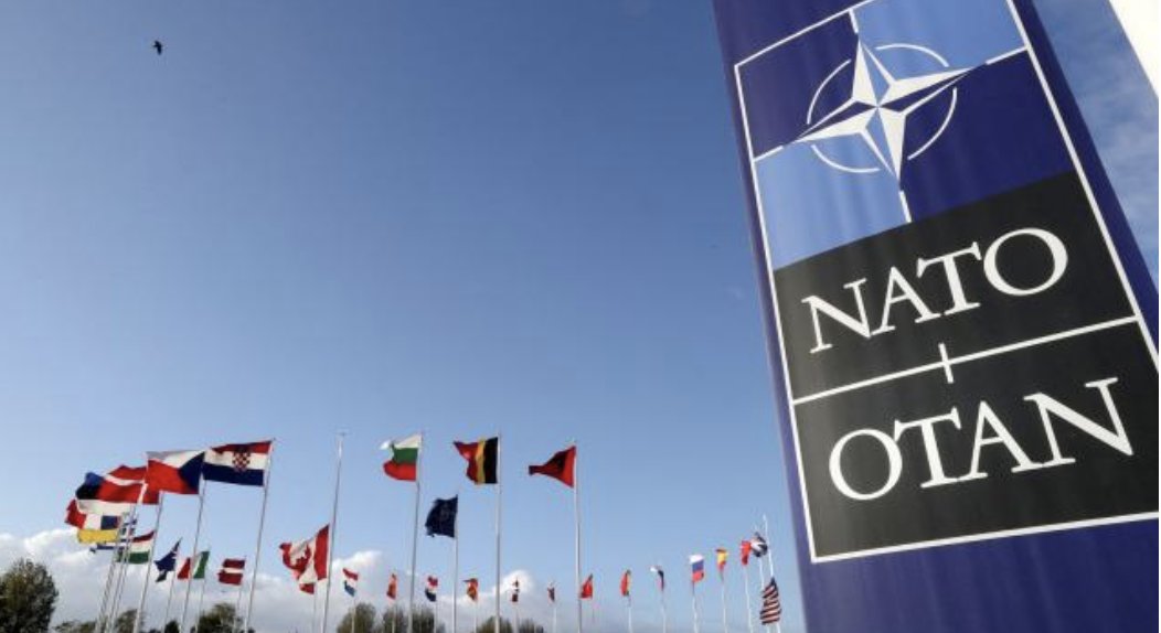 Arnavutluk, İsveç ve Finlandiya'nın NATO'ya katılımını onayladı