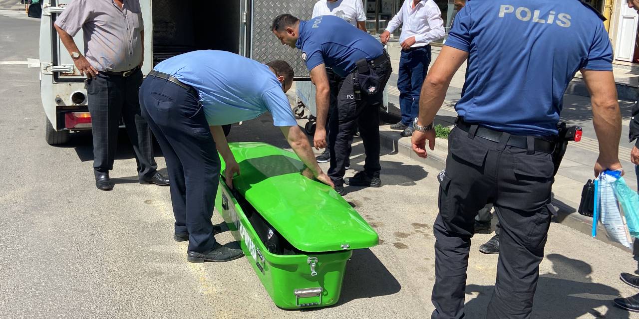 Bayram ziyaretinde sır ölüm