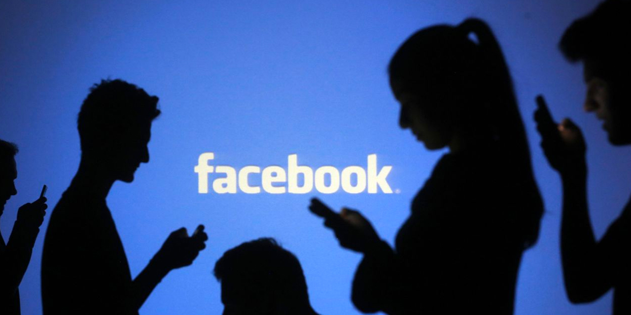 Facebook 'çoklu profil' özelliğini test ediyor