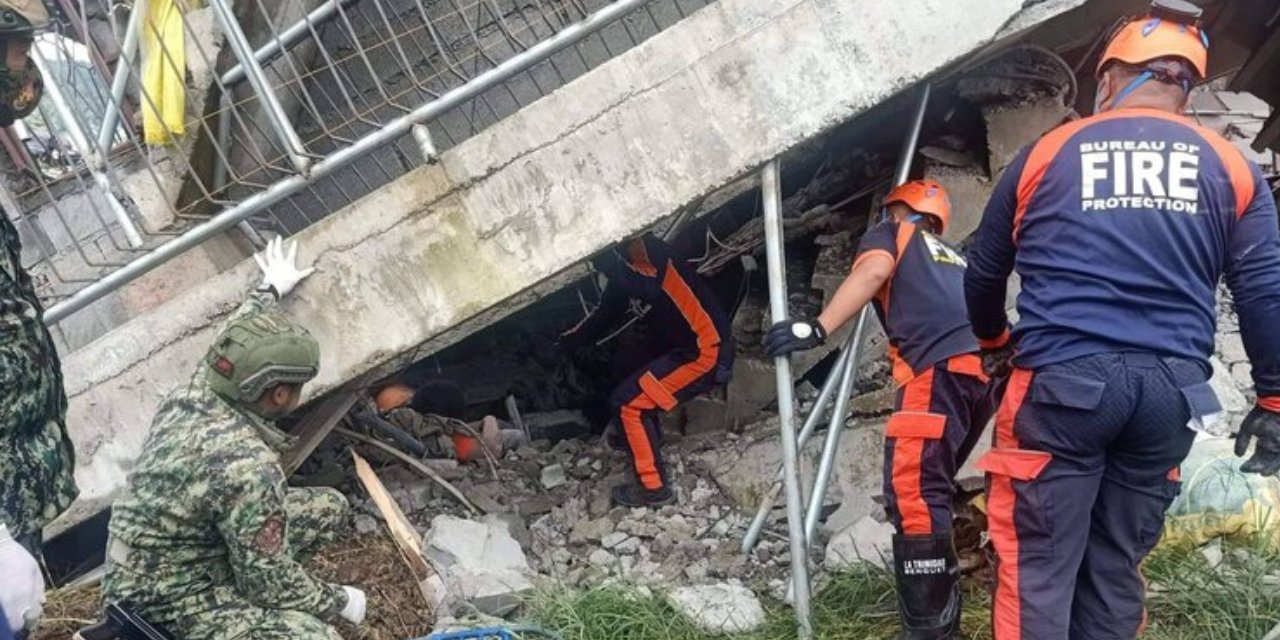 Filipinler'de 7.1 şiddetinde deprem