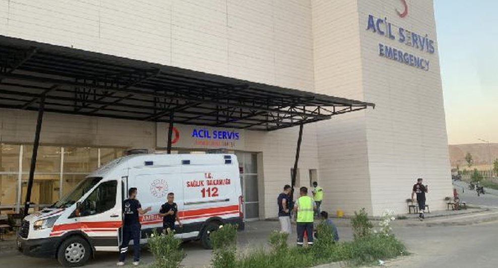 Silvan Barajı inşaatı tünelinde 18 işçi gazdan zehirlendi