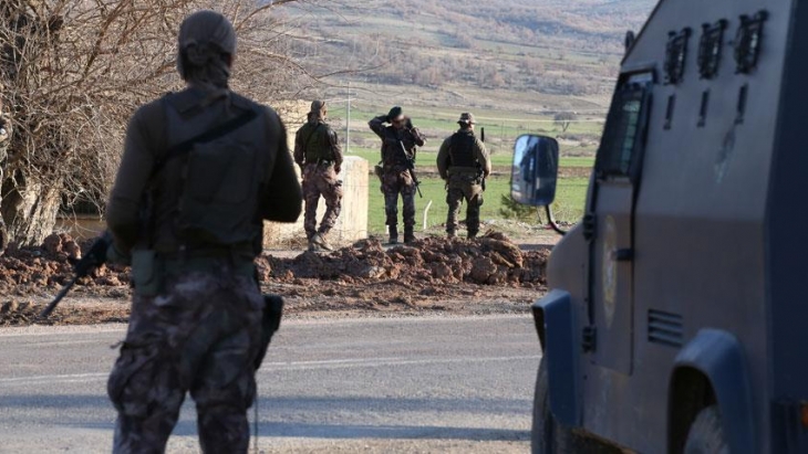 Aranan PKK'lı, yol kontrolünde yakalandı