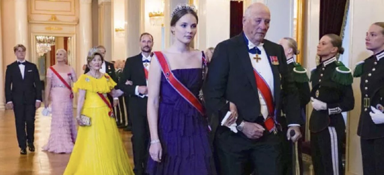 Norveç Kralı hastaneye kaldırıldı