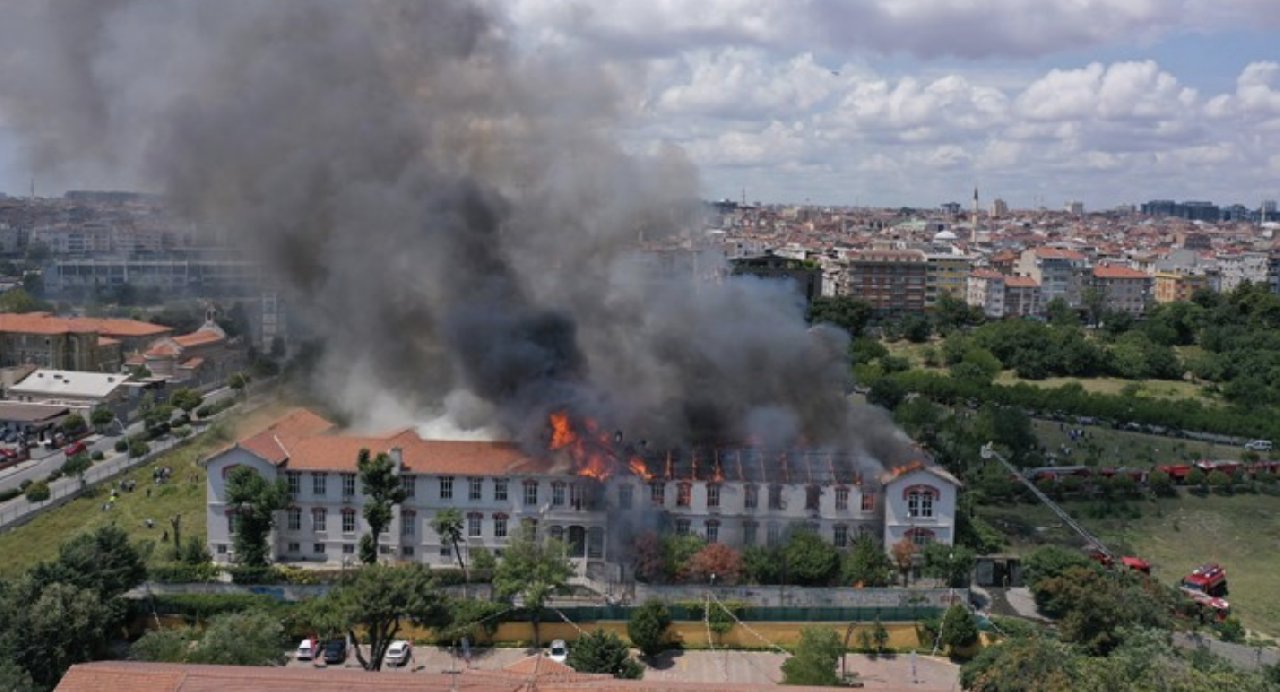 Bakan Koca, Balıklı Rum Hastanesi'ndeki son durumu paylaştı