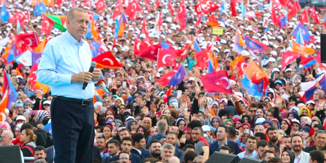 Seçim anketi: AKP yüzde 30'u geçemiyor