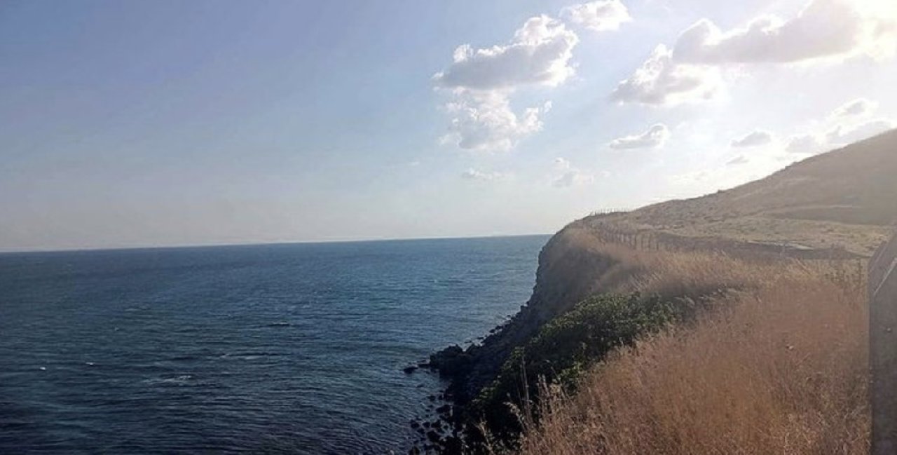 Zorla kolundan tuttuğu sevgilisiyle ölüme atladı