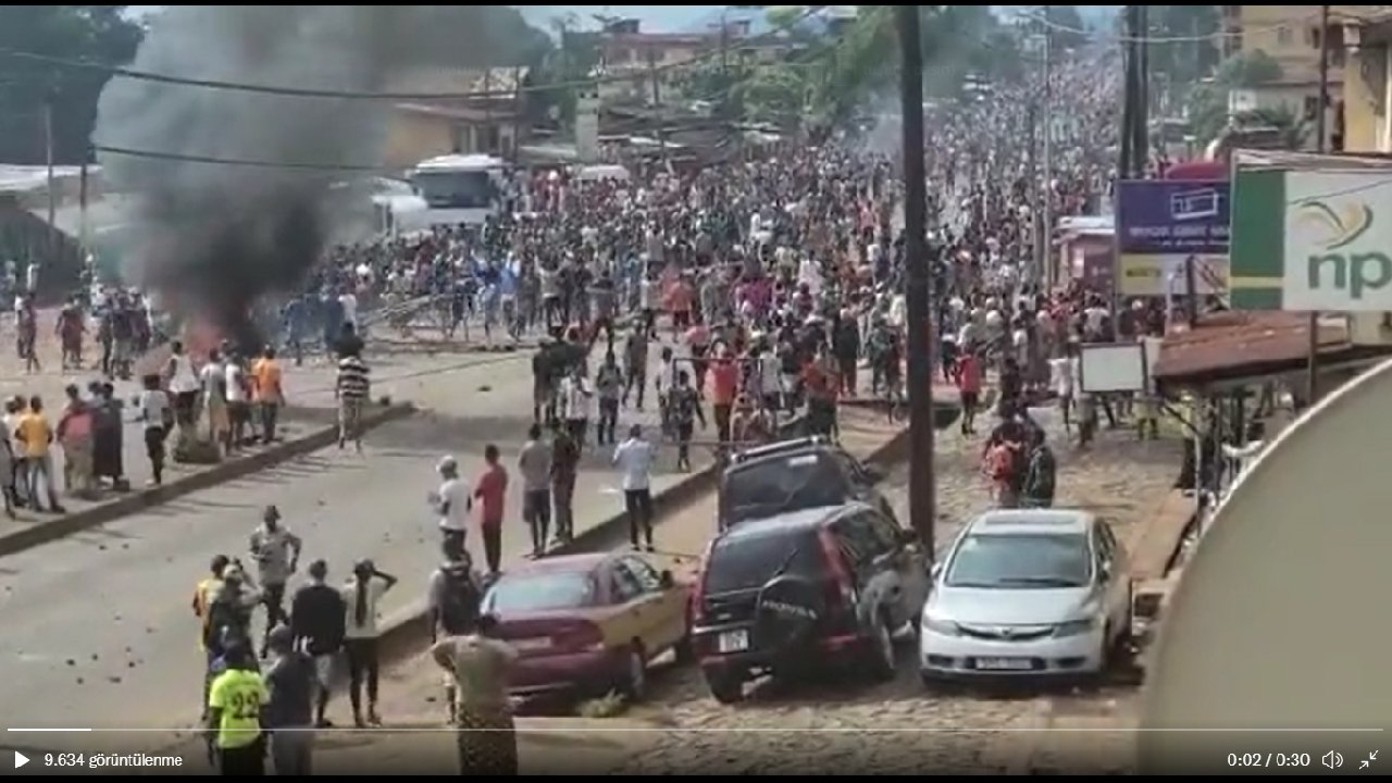 Sierra Leone'de halk ayaklandı: Sokağa çıkma yasağı getirildi