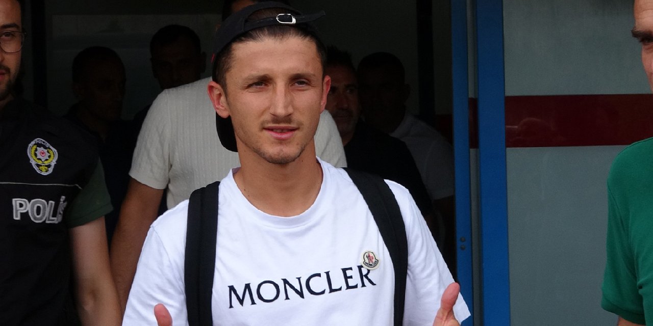 Trabzonspor Enis Bardhi ile 3+1 yıllığına anlaştı