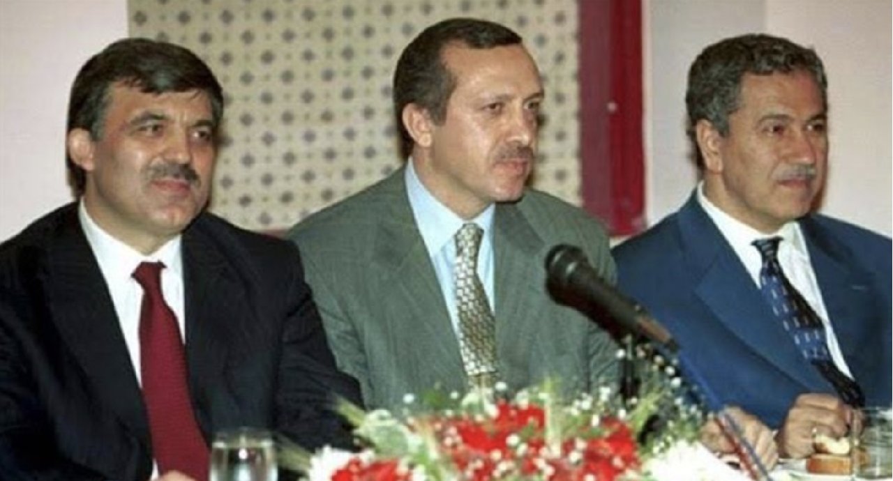 Arınç'tan AKP'ye 'göndermeli' doğum günü kutlaması