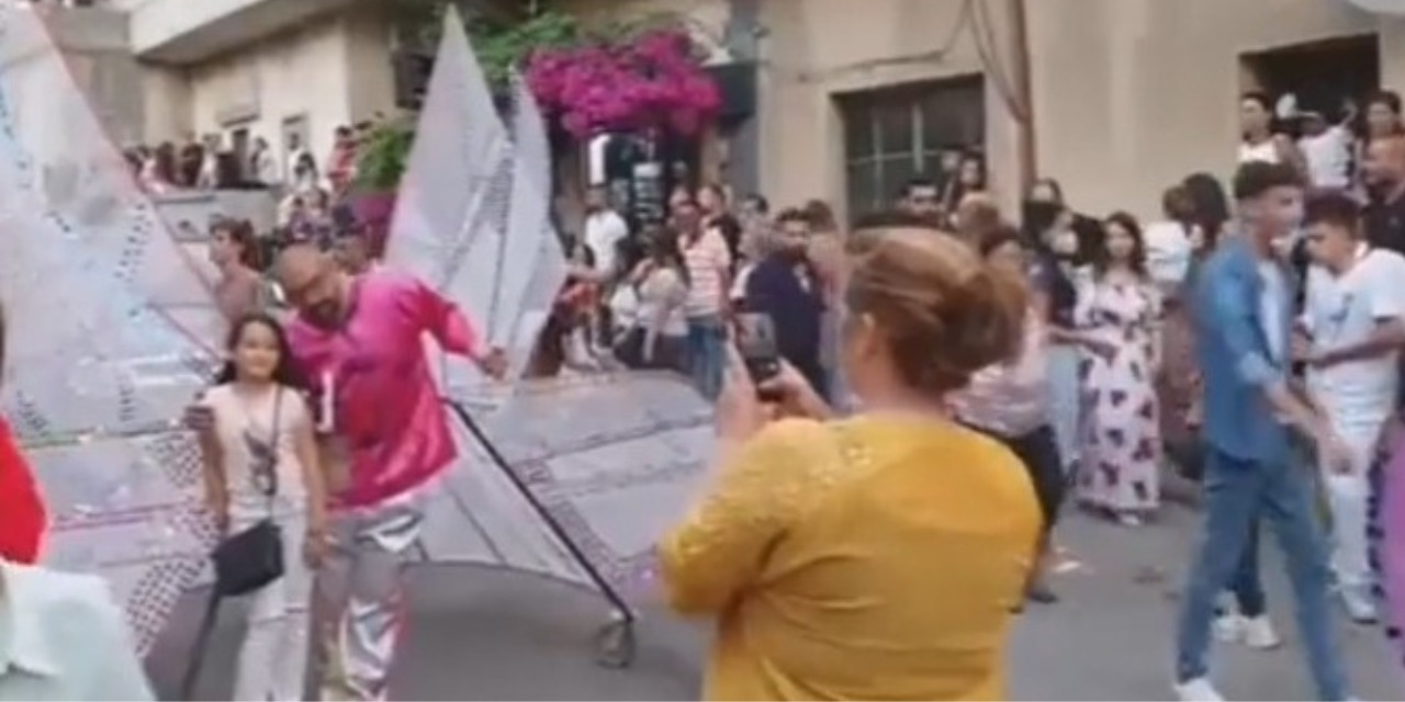 Suriye sokakları karnavalla renklendi...