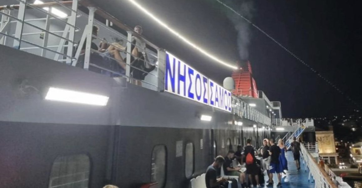 Ege’deki yolcu gemisine bomba ihbarı yapıldı, gemi boşaltıldı