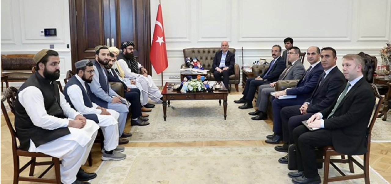 Soylu, Taliban heyetiyle görüştü