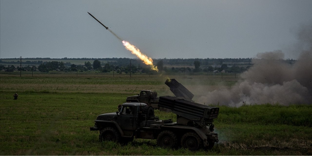 Rusya: 8 HIMARS çok namlulu roketatar füzesi havada vuruldu