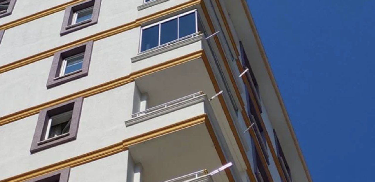 7. kattan düşen 1.5 yaşındaki bebek hayatını kaybetti