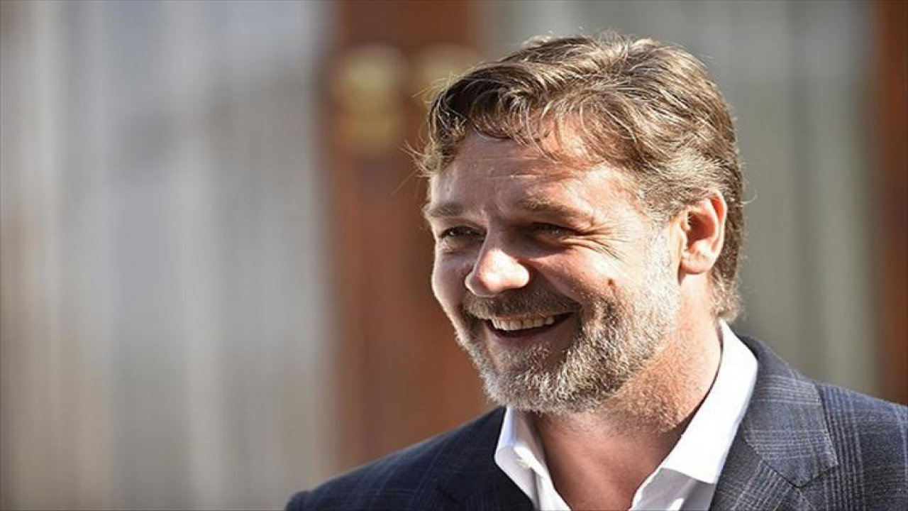 Russel Crowe: Türkiye'ye gitmek için plan yapın