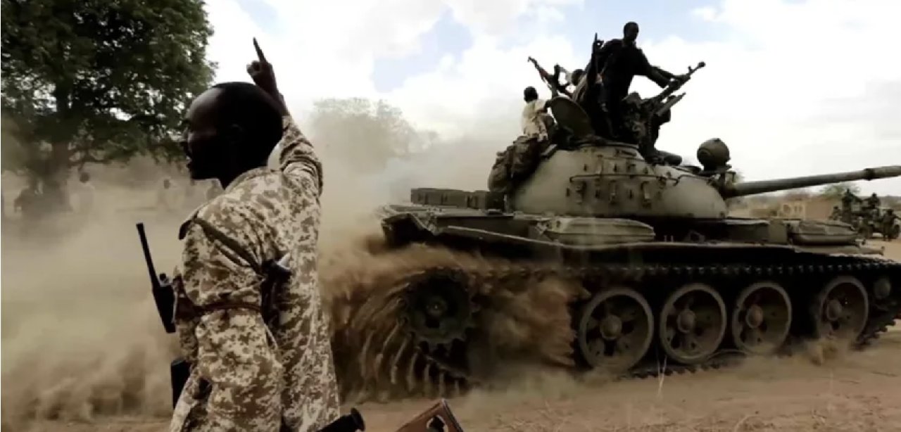 Etiyopya, silah taşıdığı iddia edilen uçağı vurdu