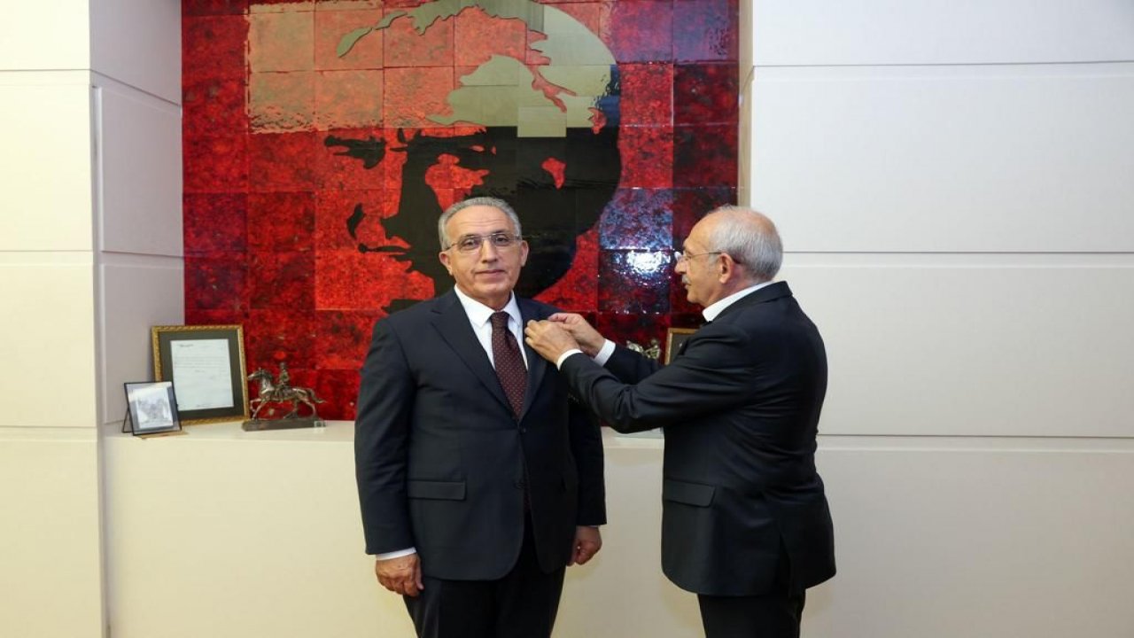 AKP'li eski isim CHP'ye katıldı