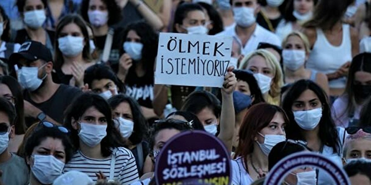 Eşini ve yeğenini katletti, kızını yaraladı