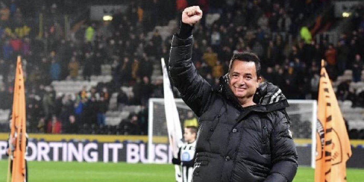 Acun Ilıcalı Hull City taraftarını evinde ziyaret etti