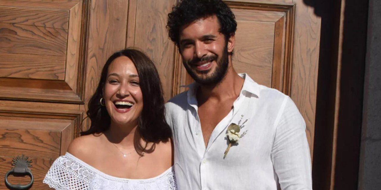 Gupse Özay ve Barış Arduç'un kızlarına verdikleri isim ortaya çıktı