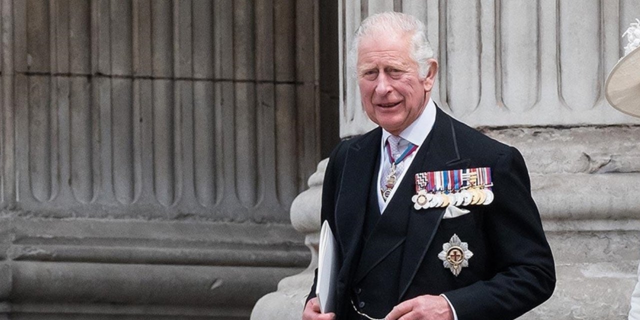 İngiltere Charles'ın o mimiklerini konuşuyor: Bir Kral'a yakışmadı