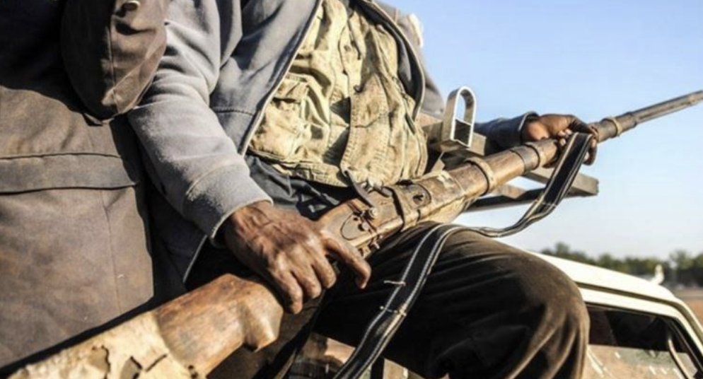 Nijerya'da kaçırılan kız öğrencilerin 98'inden hala haber alınamıyor