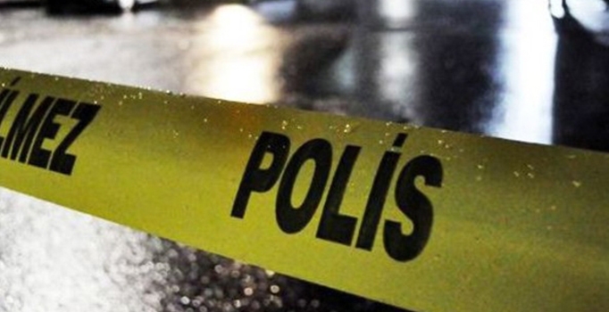Türkiye'ye geçmek isteyen yabancı uyruklu 5 kişi donarak öldü