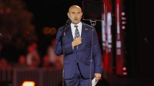 Tunç Soyer'den Atatürk paylaşımı