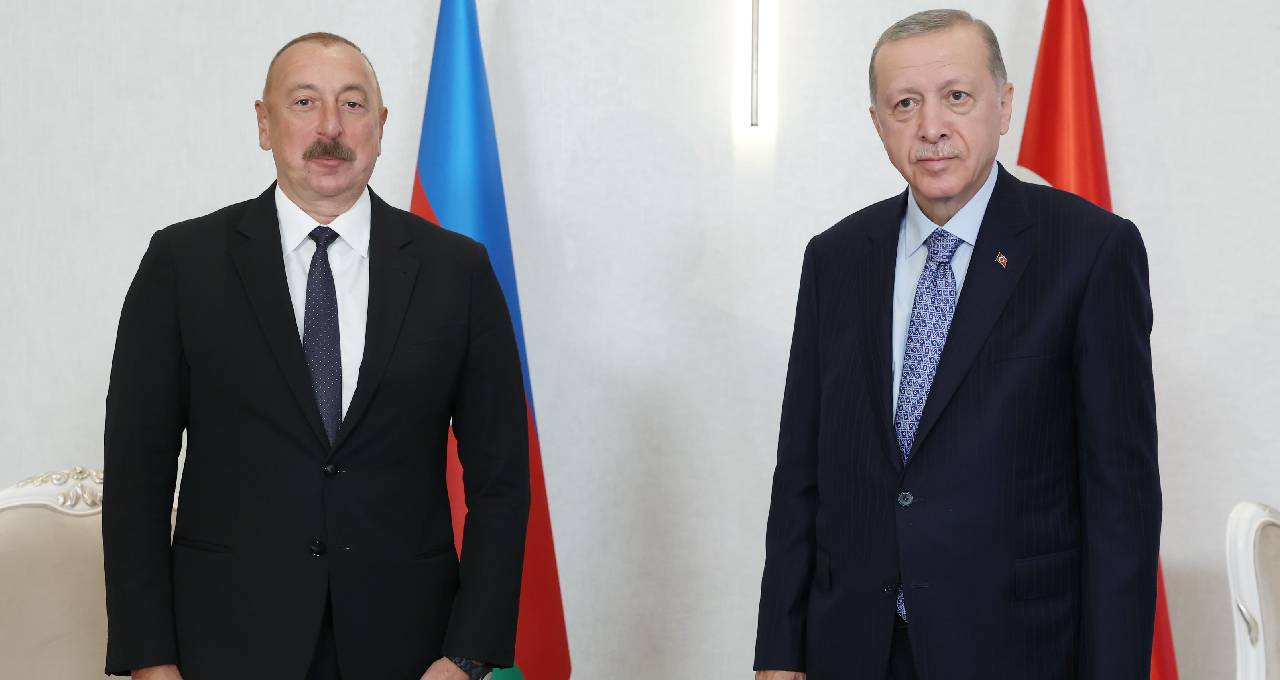 Erdoğan ve Aliyev bir araya geldi