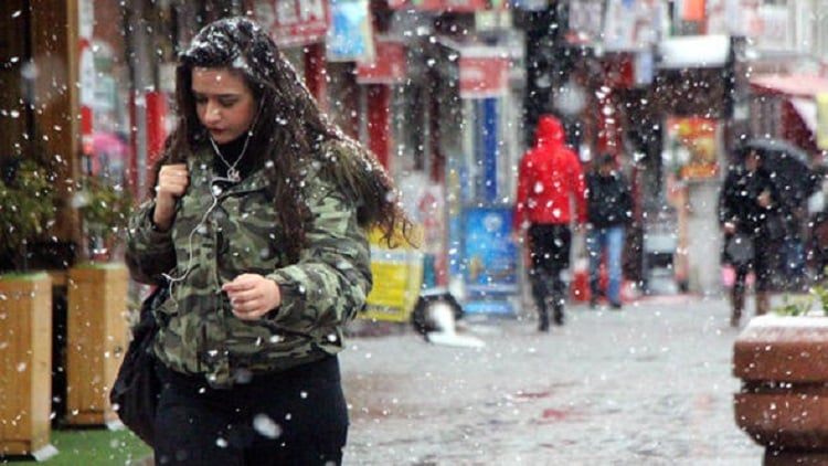 İstanbul için donduran tahmin! Sıcaklık 1 saatte 10 derece düşecek