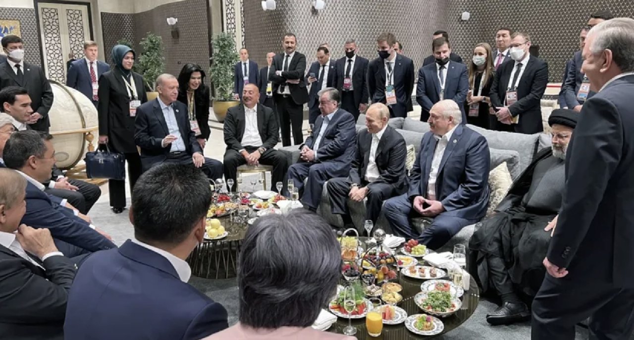 Erdoğan, Şanghay aile fotoğrafında