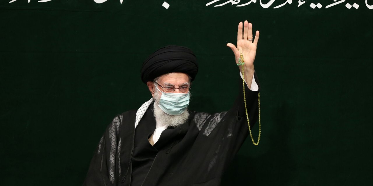 İran lideri Hamaney uzun süre sonra ilk kez görüntülendi