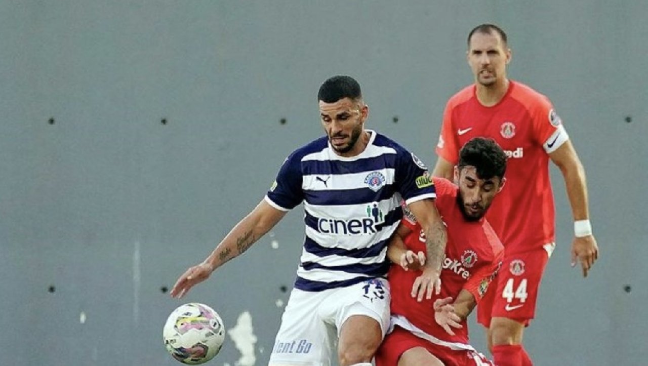 Ümraniyespor galibiyete hasret! Kasımpaşa 2 golle kazandı