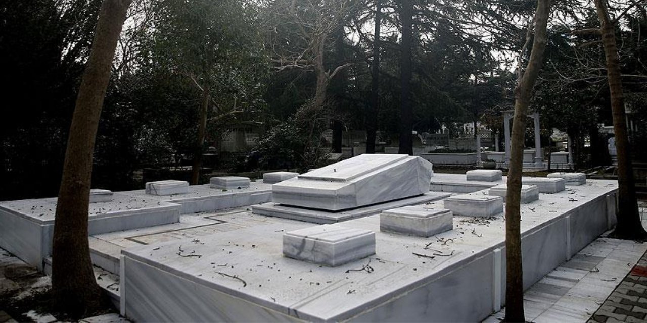 43 yıl boyunca yanlış kişinin mezarını ziyaret ettiler