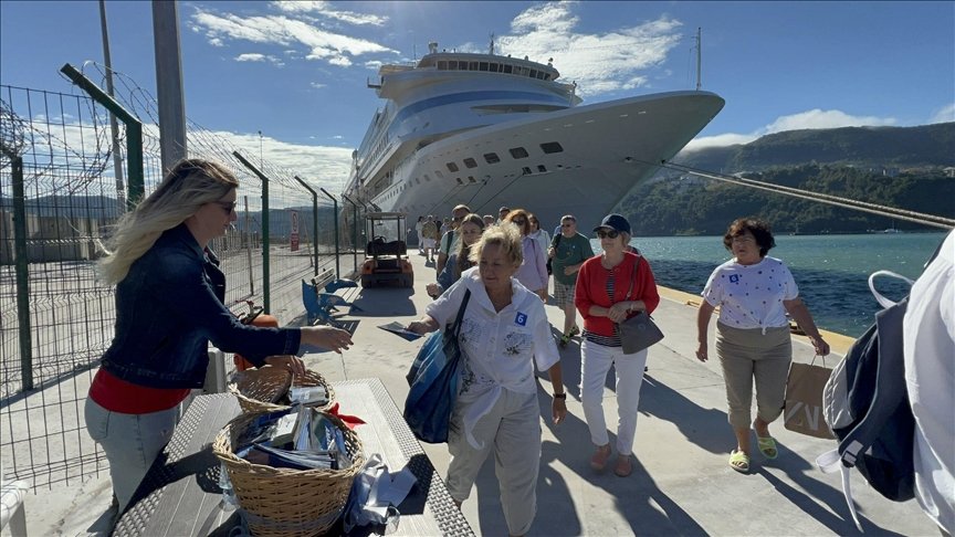 Türkiye 8 ayda 29 milyonu aşkın turist ağırladı