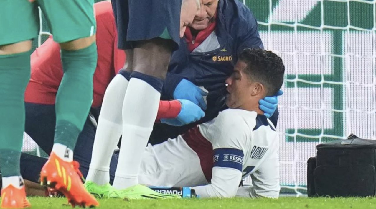 Kaleciyle çarpışan Ronaldo kanlar içinde kaldı