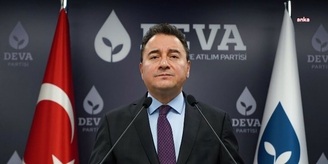 'Başörtüsü yasağını kaldırmakla övündüğünüz gün sansür yasasını millete dayatıyorsunuz'