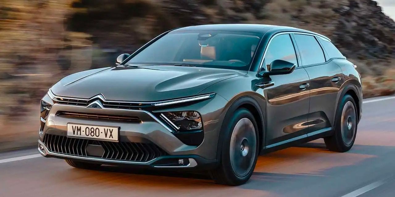 Citroen 'özüne' döndü