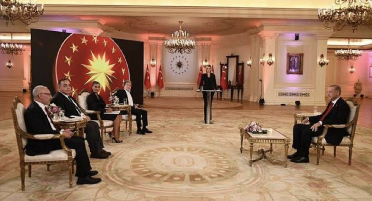 Erdoğan’dan canlı yayında Abdülkadir Selvi’ye talimat: Gereğini yapacaksın, bak Ahmet Bey yapıyor