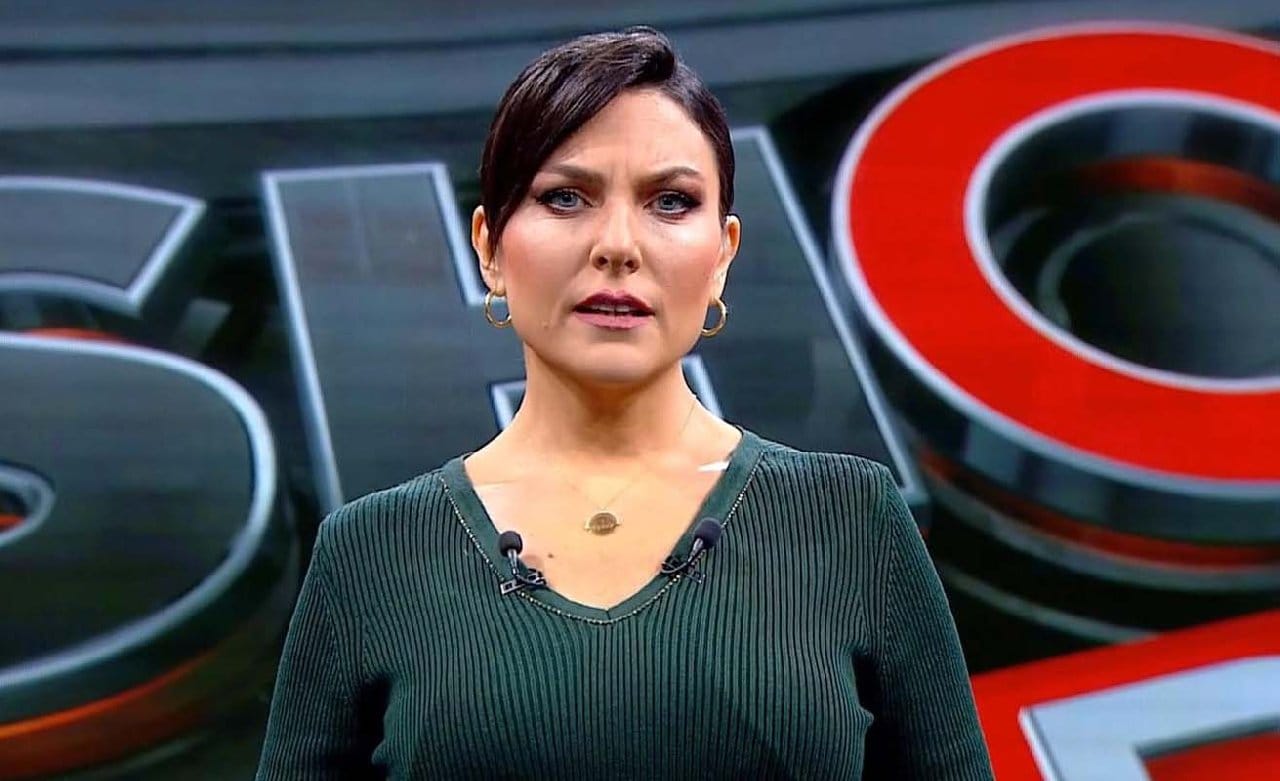 Ece Üner’den Selvi paylaşımı: Gereğini yapıp köşe olanlar…