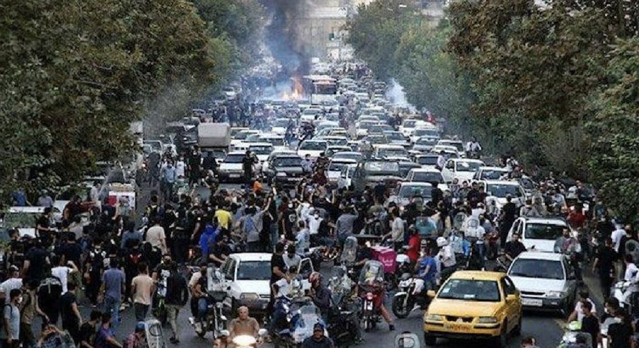 İran eylemler sonrası harekete geçti: Binlerce kişi gözaltında